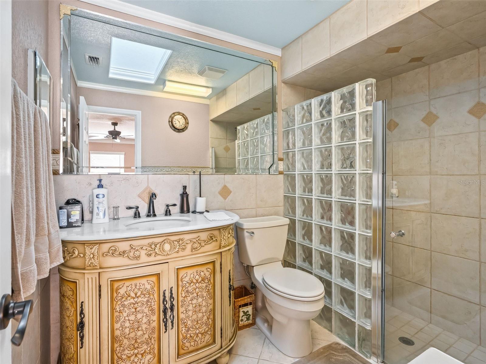 Image 23 of 44 For 16121 Highway 42