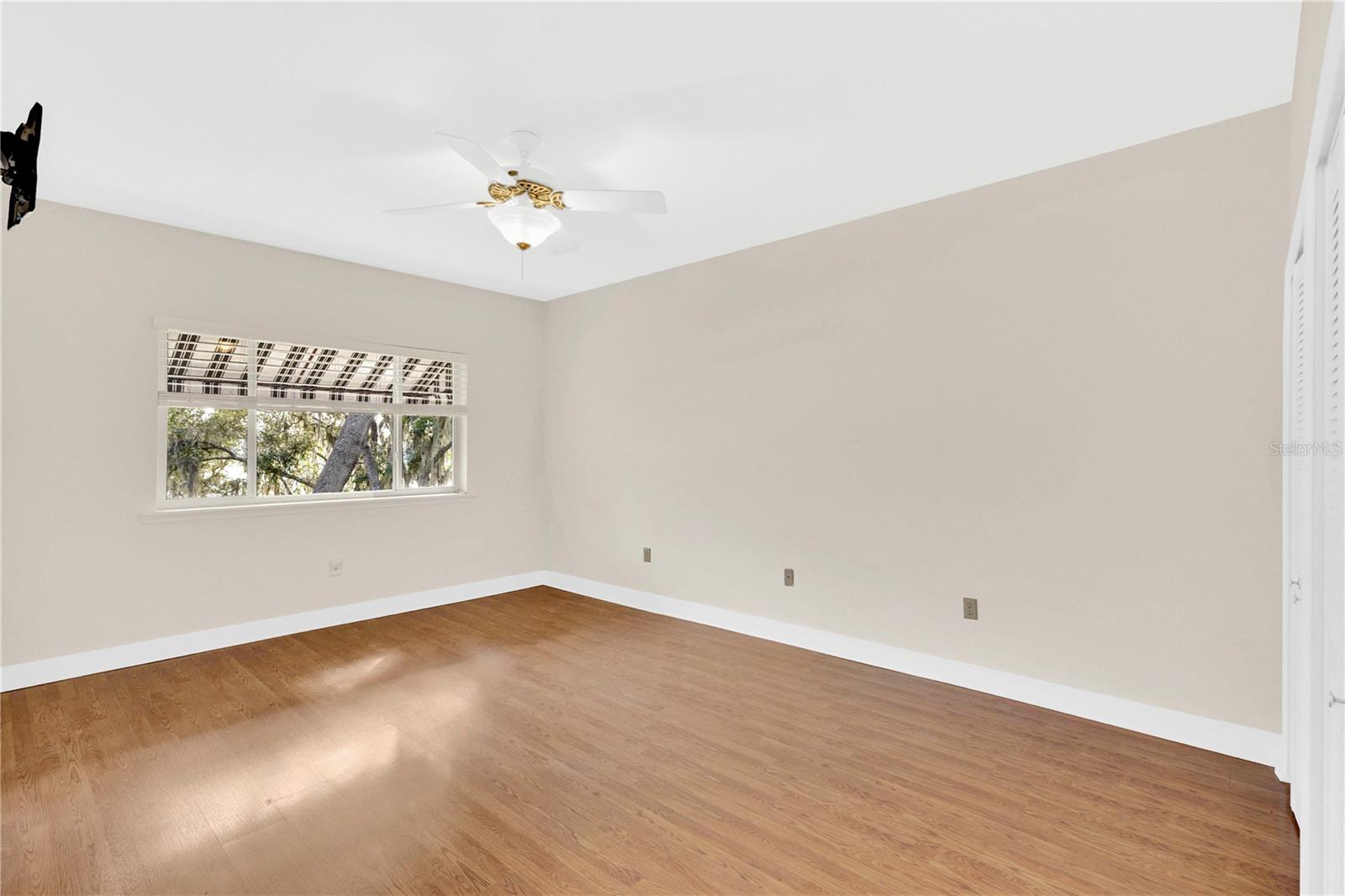 Image 13 of 40 For 17561 Seidner Road