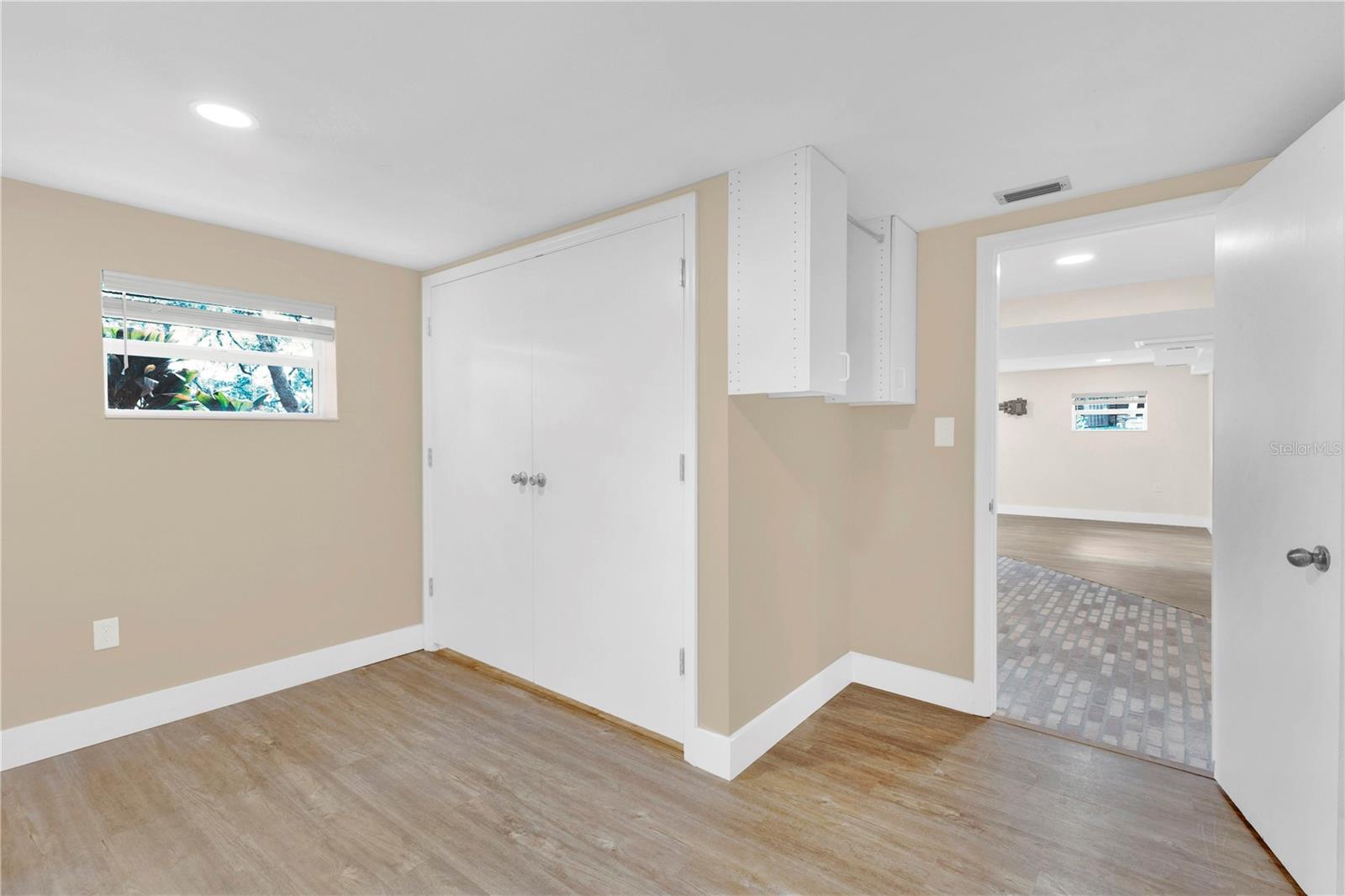 Image 23 of 40 For 17561 Seidner Road