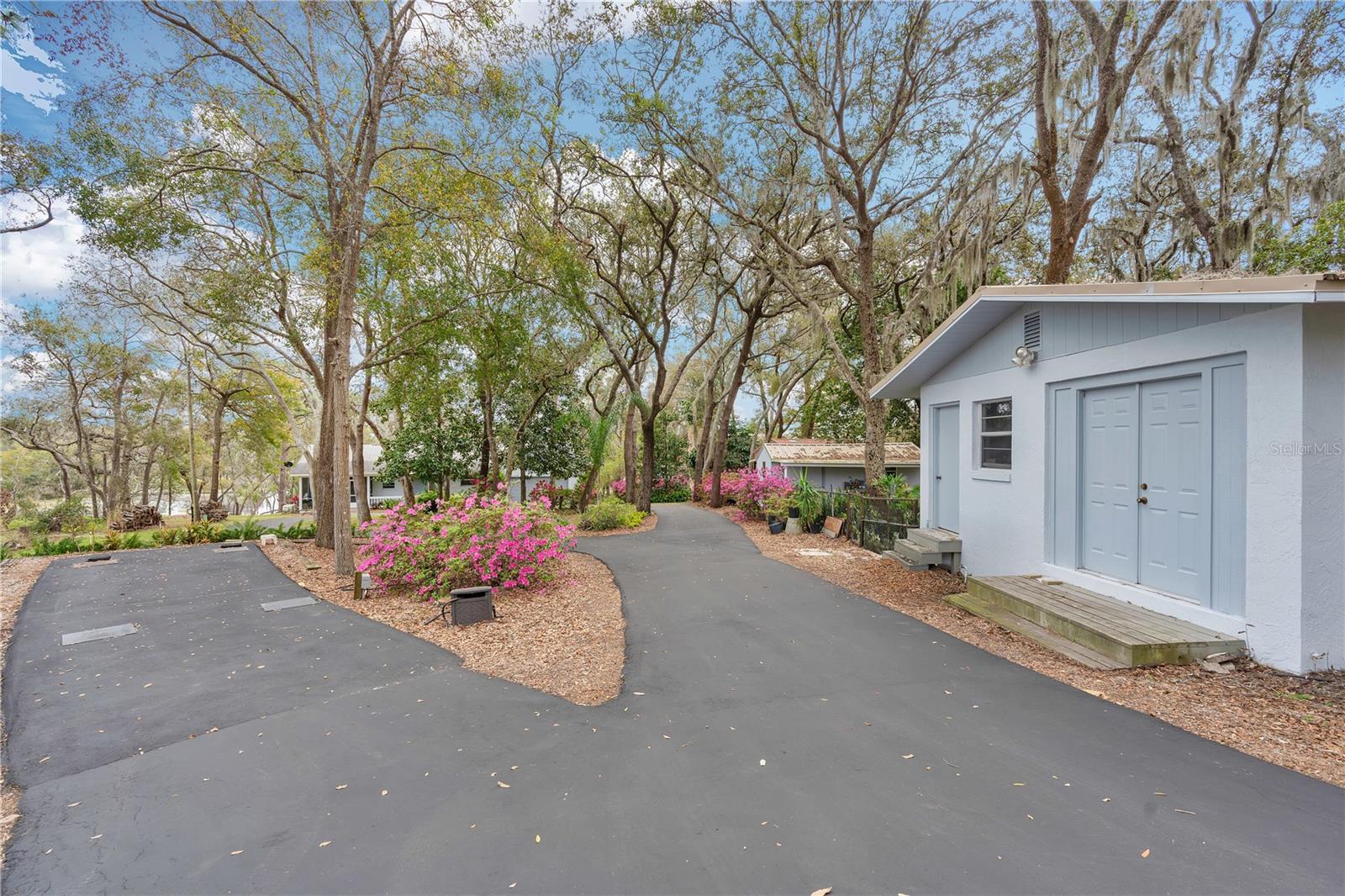 Image 31 of 40 For 17561 Seidner Road