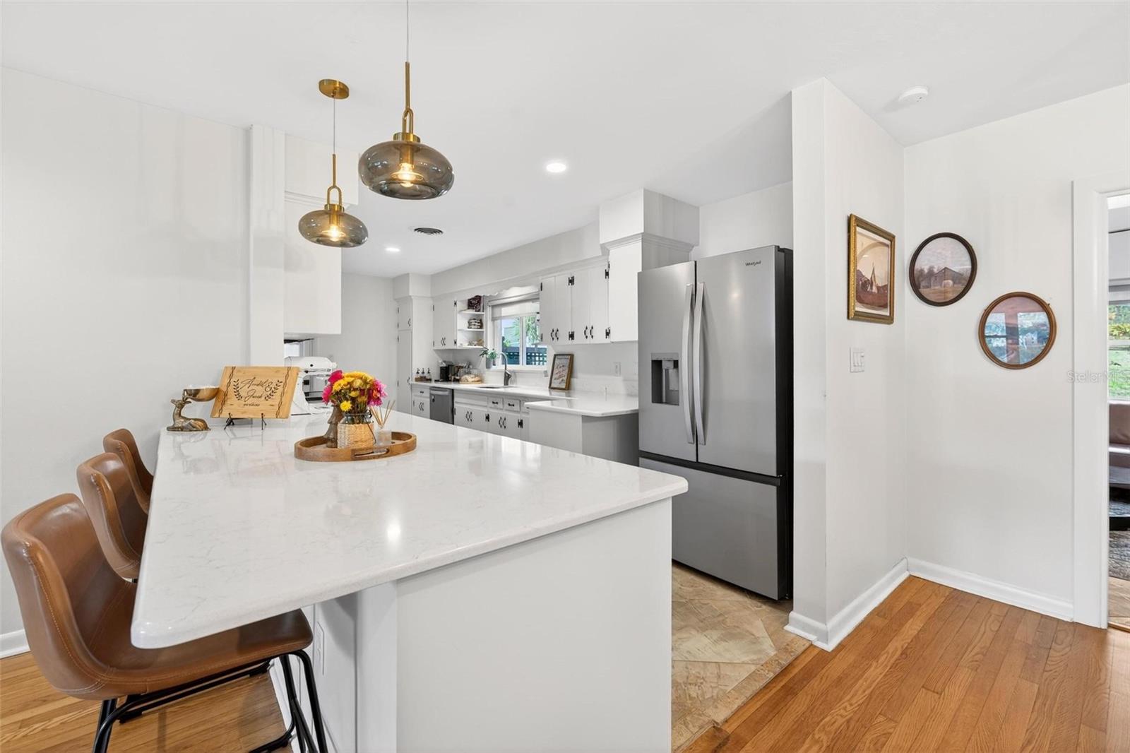 Image 18 of 77 For 2311 Sunset Drive