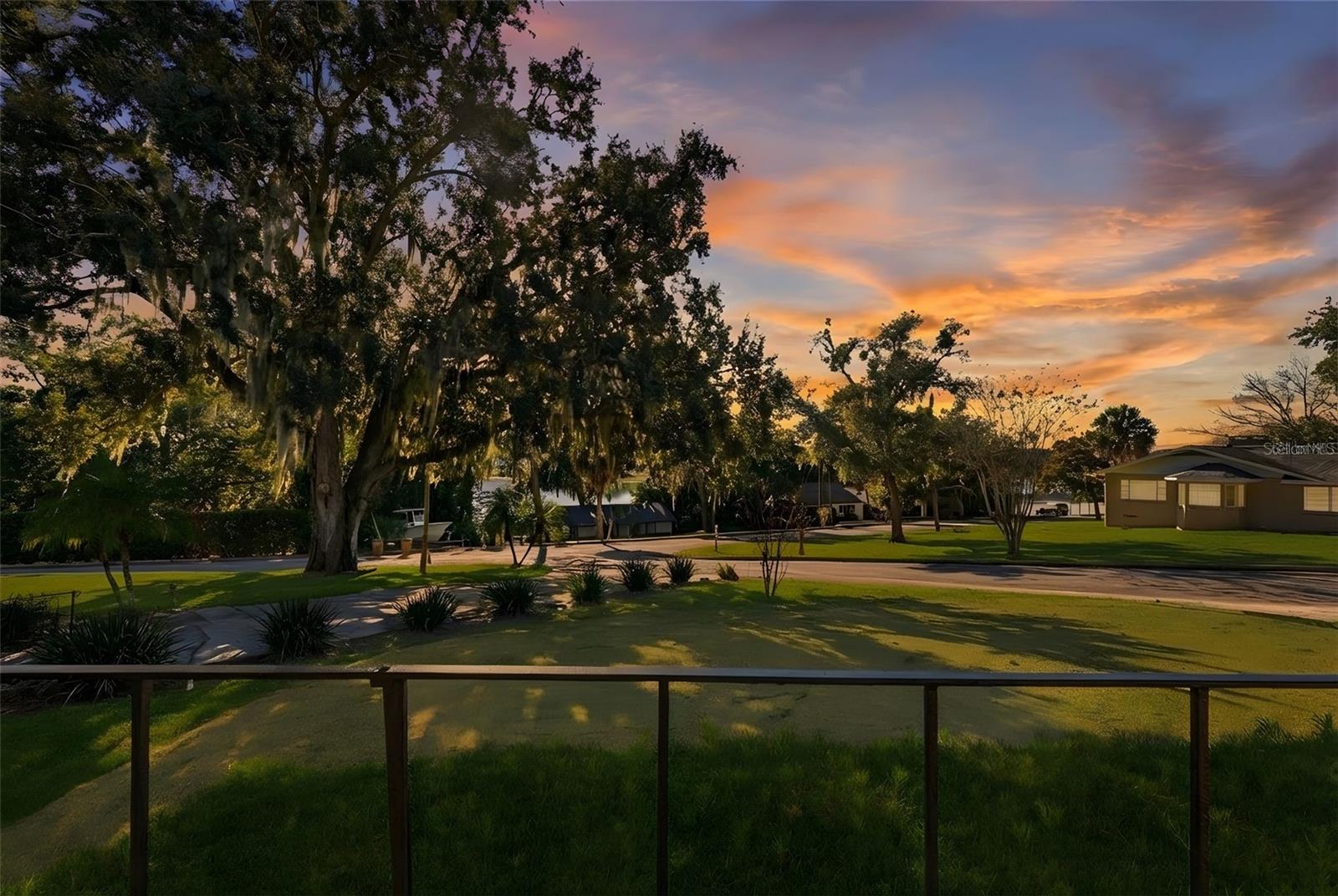 Image 4 of 77 For 2311 Sunset Drive