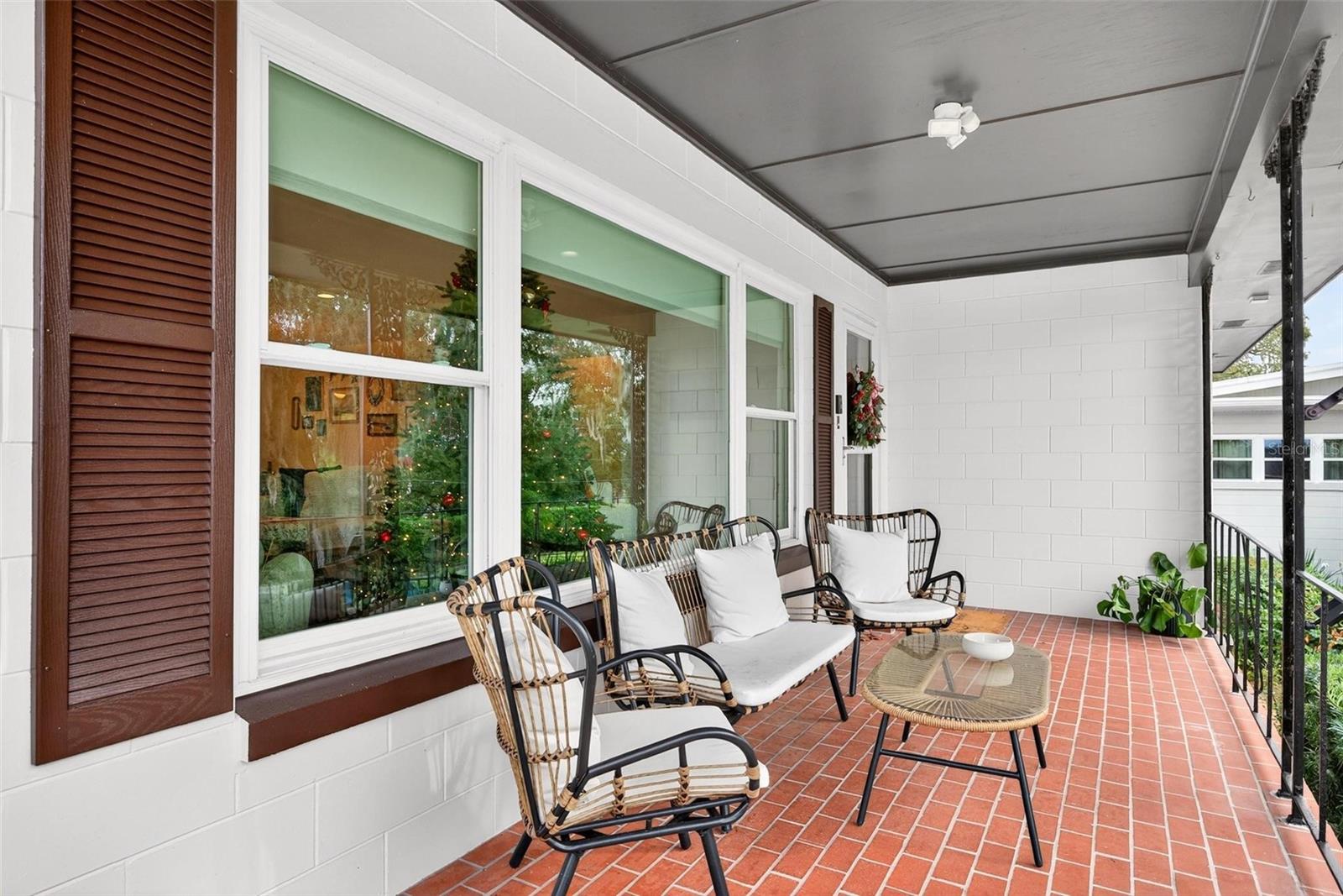 Image 6 of 77 For 2311 Sunset Drive