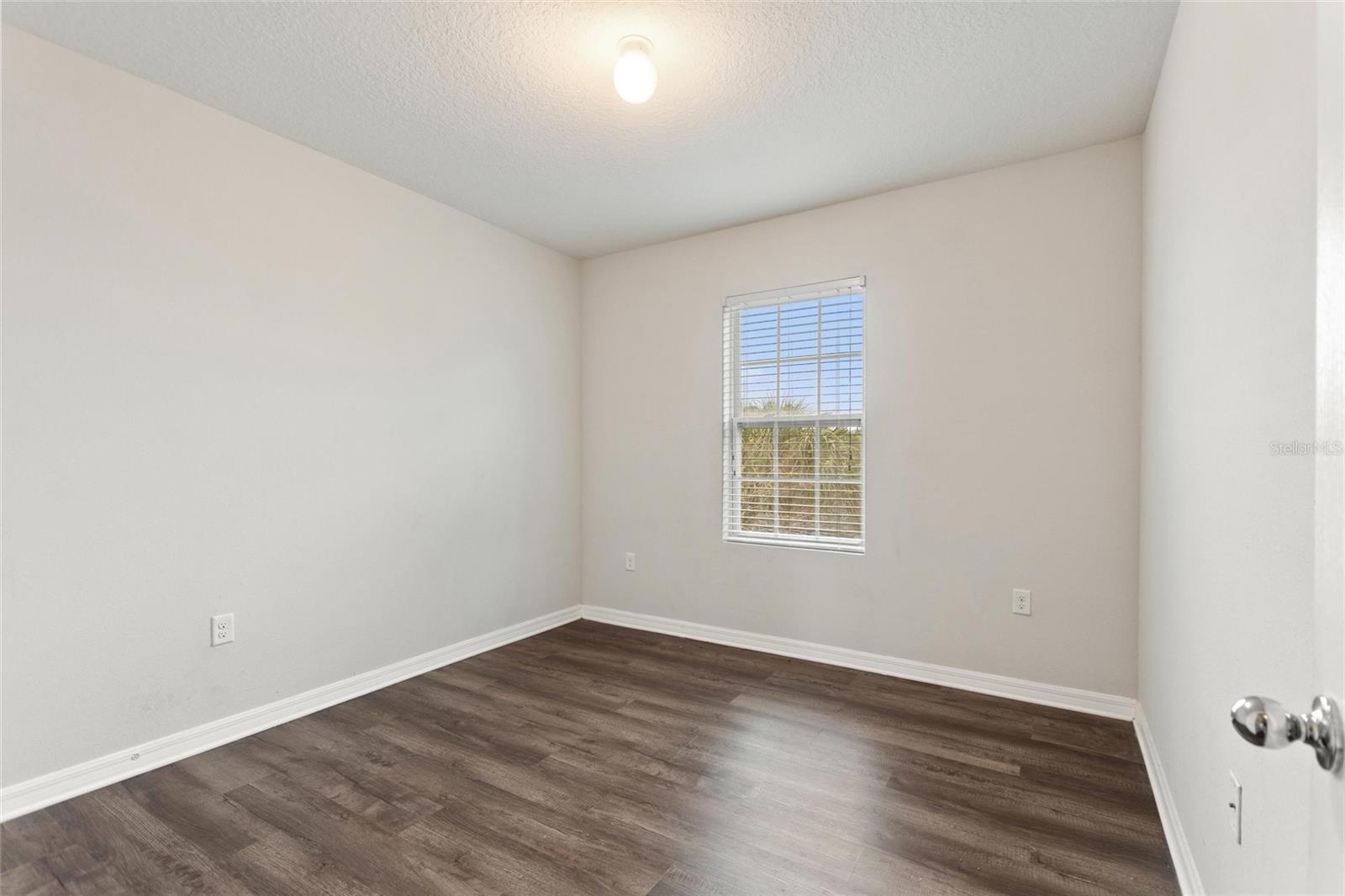 Image 12 of 37 For 197 Arbor Lakes Drive