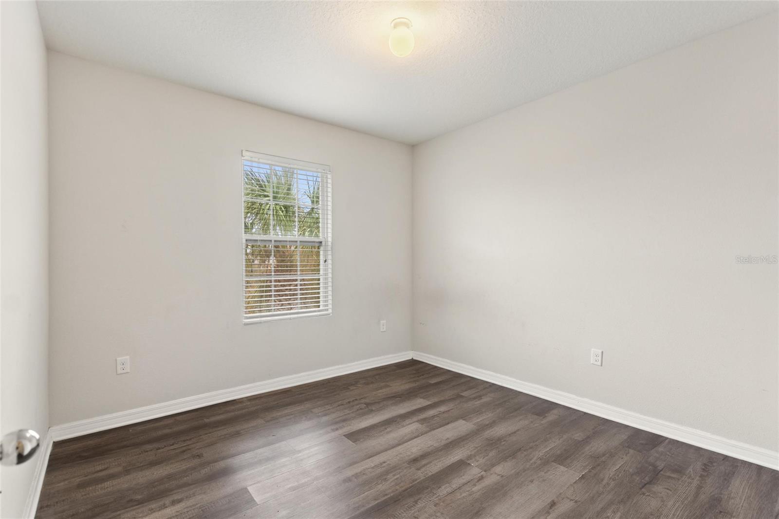 Image 15 of 37 For 197 Arbor Lakes Drive