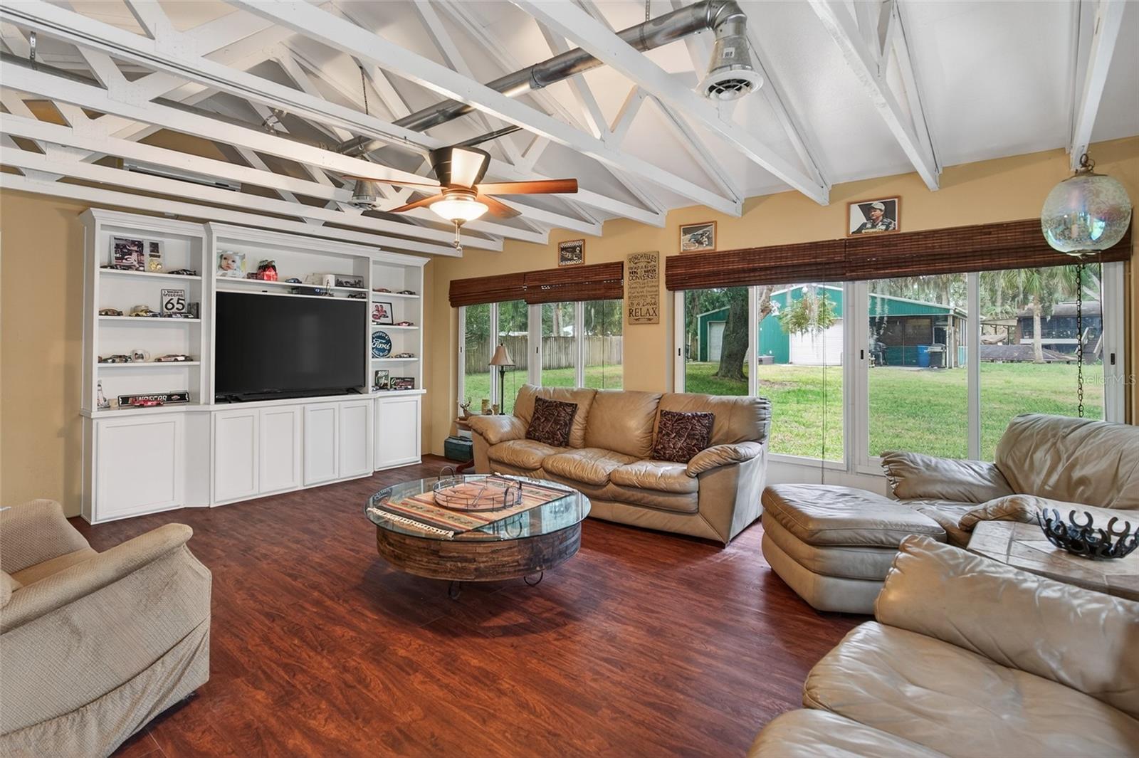 Image 13 of 52 For 2218 River Ridge Road