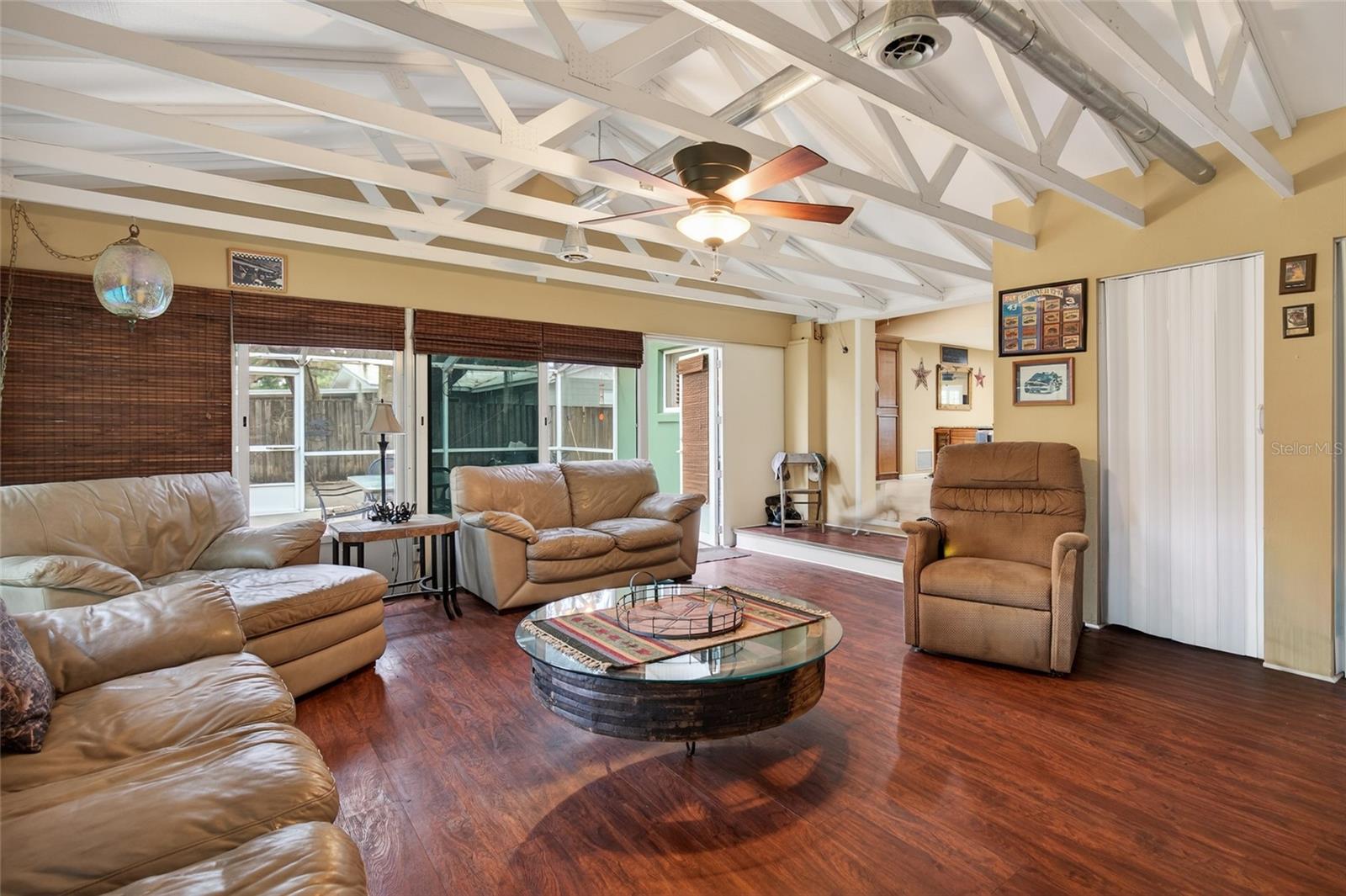 Image 14 of 52 For 2218 River Ridge Road