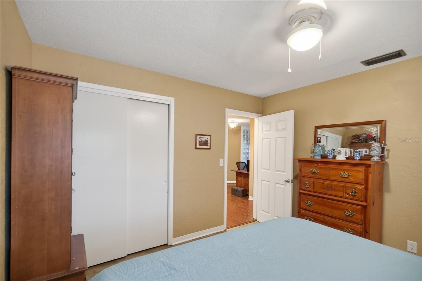 Image 28 of 52 For 2218 River Ridge Road