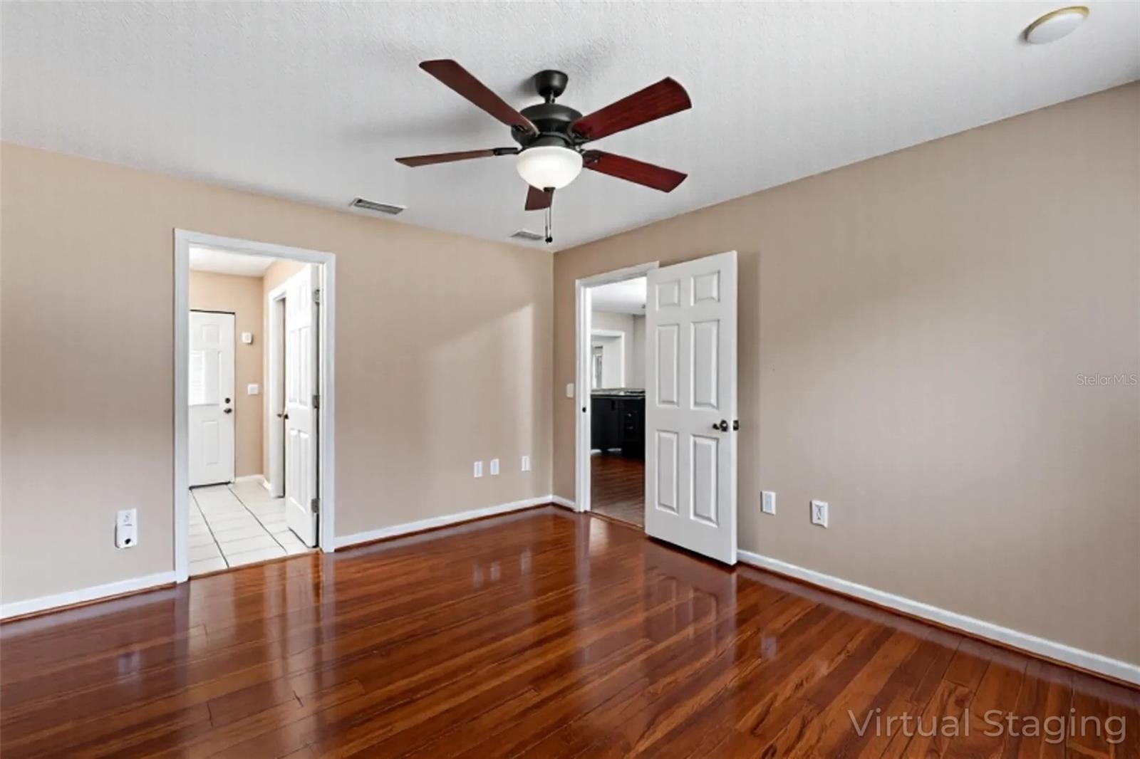 Image 18 of 45 For 4242 Cactus Lane