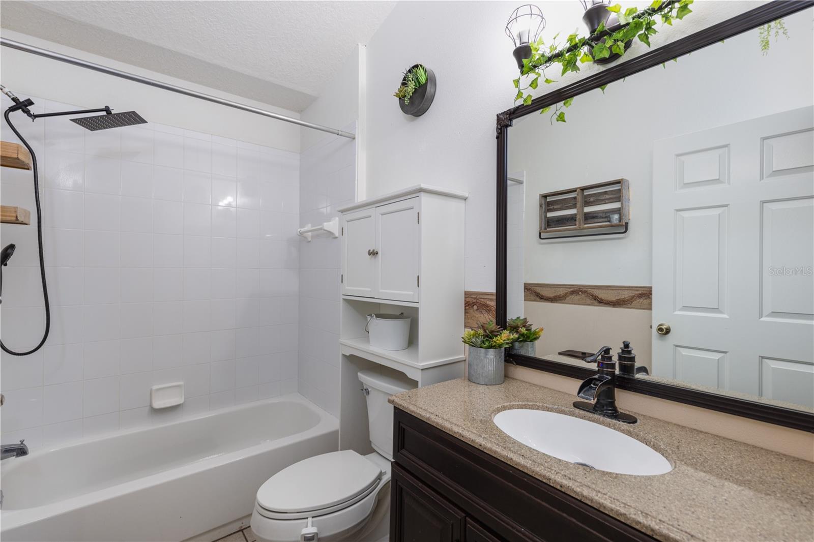 Image 26 of 45 For 4242 Cactus Lane