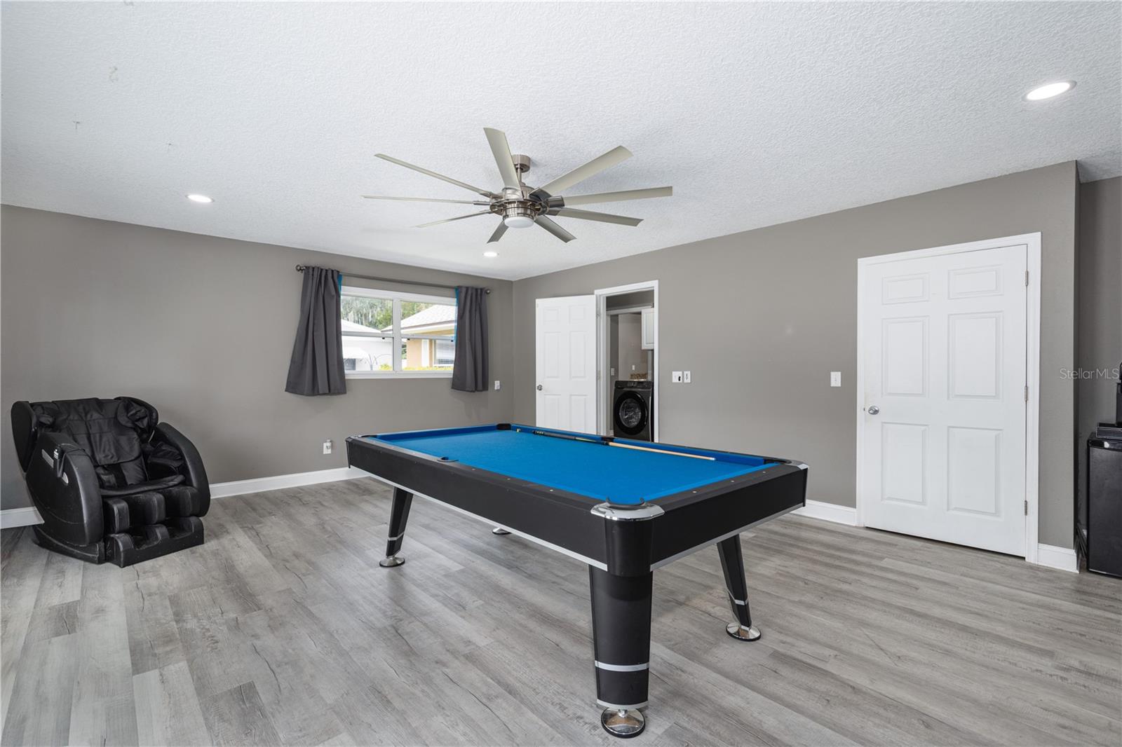 Image 29 of 45 For 4242 Cactus Lane