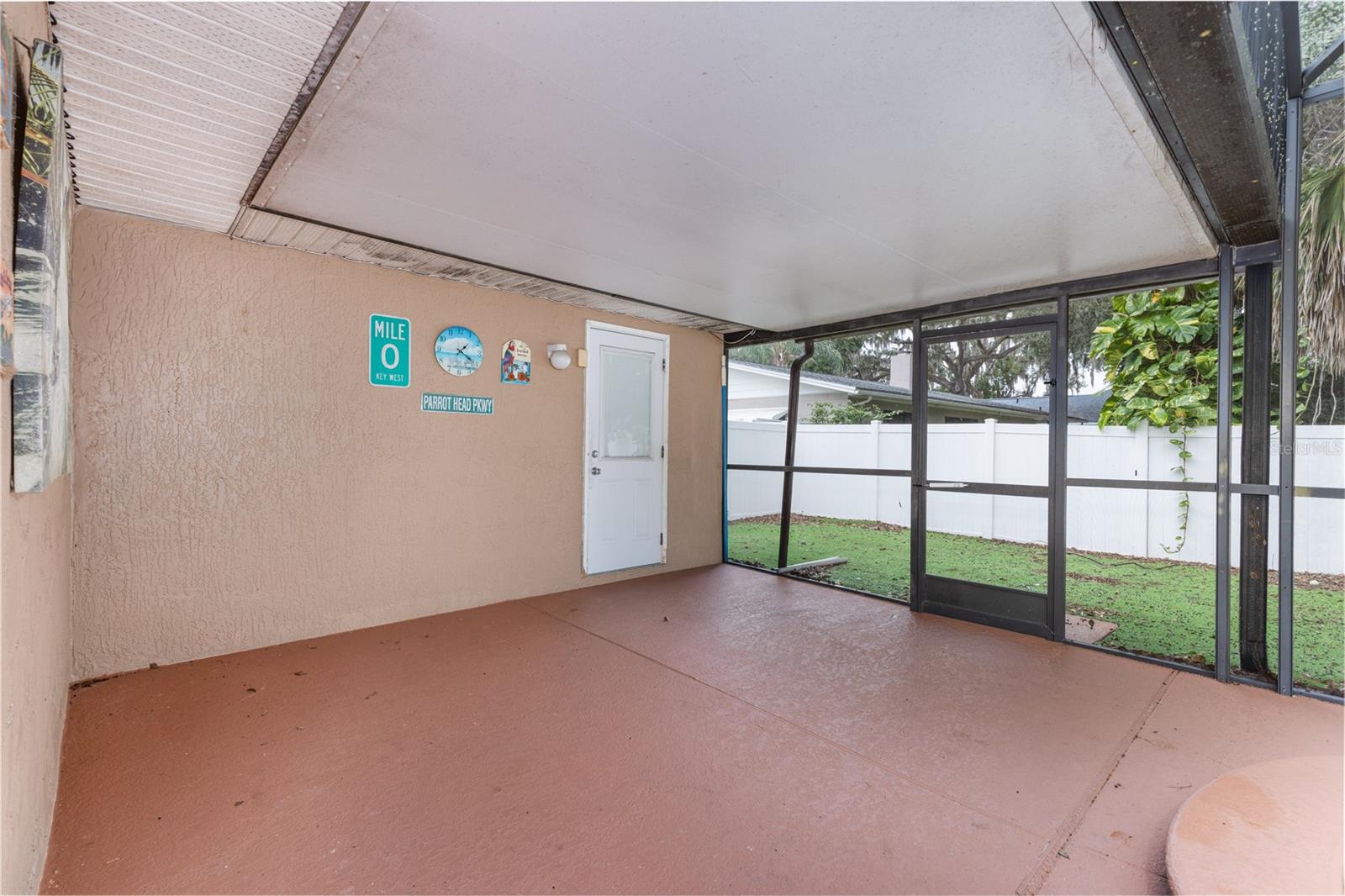 Image 32 of 45 For 4242 Cactus Lane