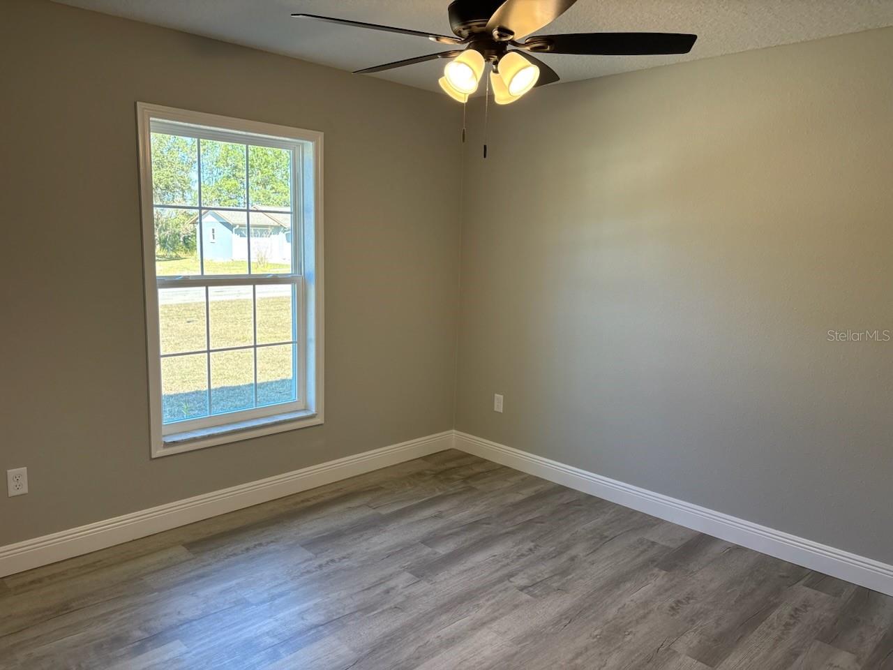 Image 30 of 32 For 2290 Menores Drive