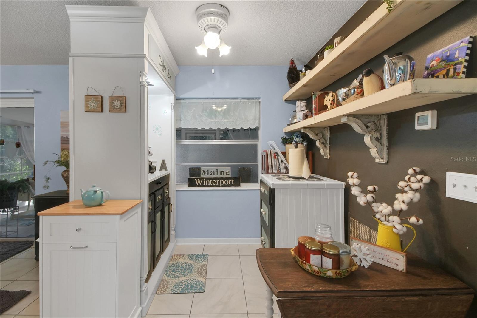 Image 18 of 37 For 6122 Glencoe Street