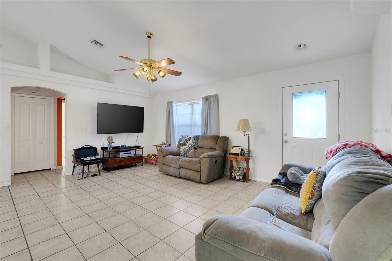 Image 9 of 17 For 13330 Georgia Avenue