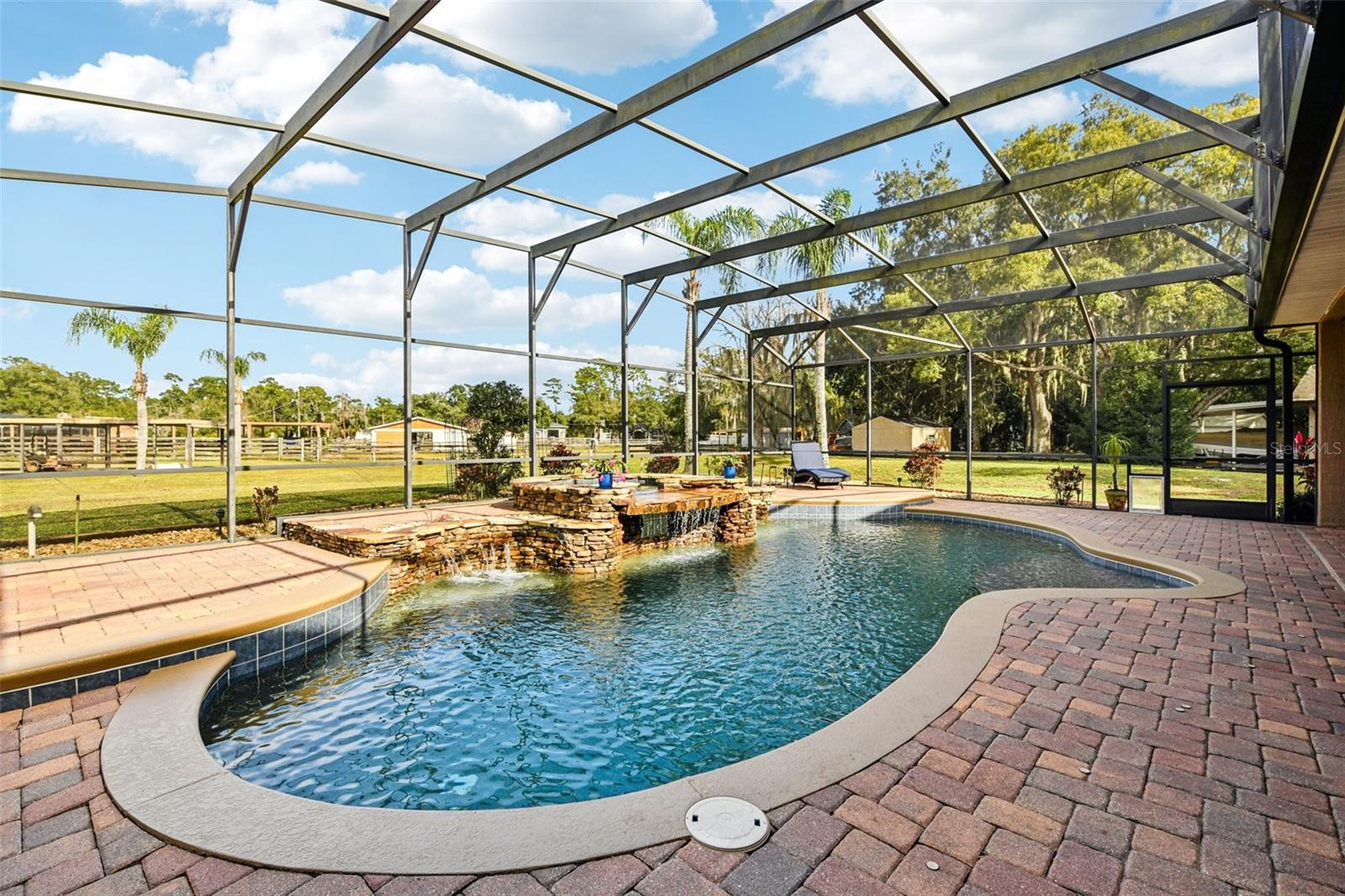 Image 12 of 88 For 243 Clearview Road