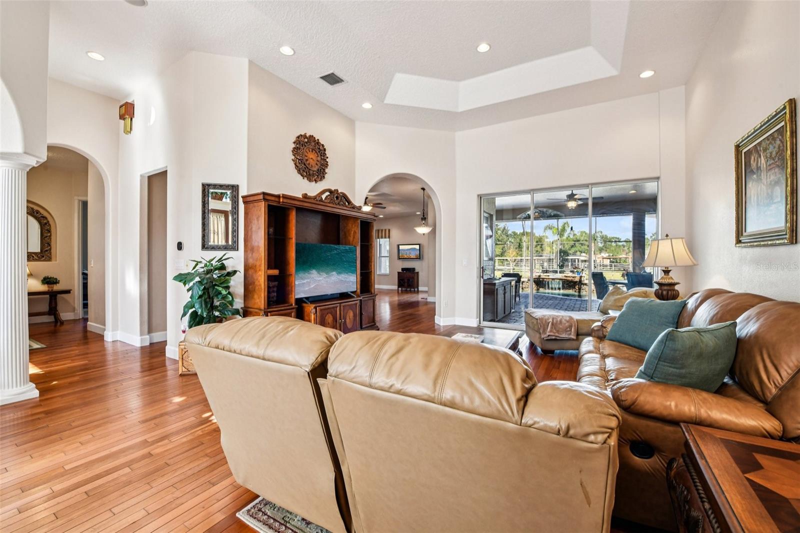 Image 21 of 88 For 243 Clearview Road