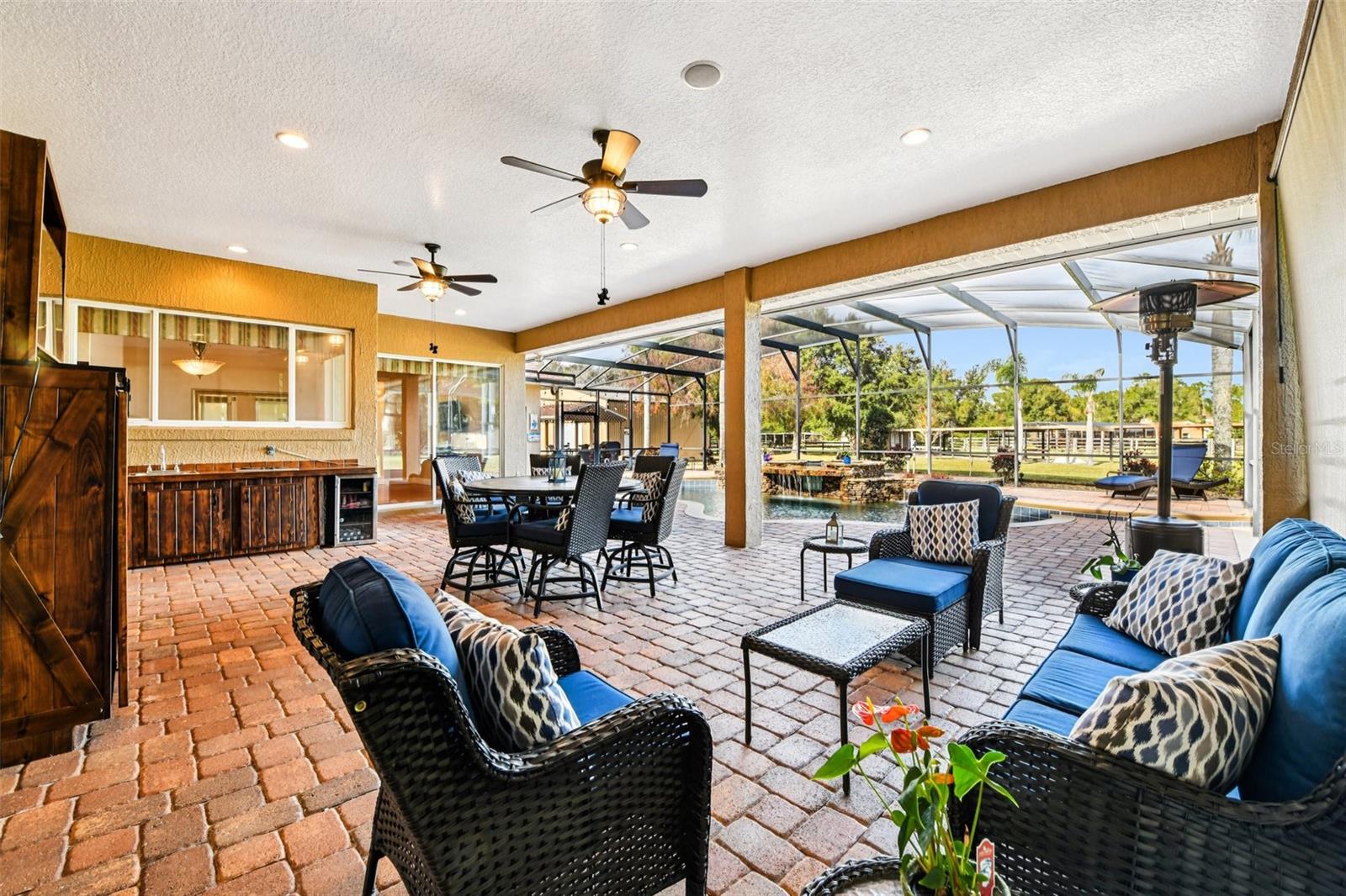 Image 4 of 88 For 243 Clearview Road