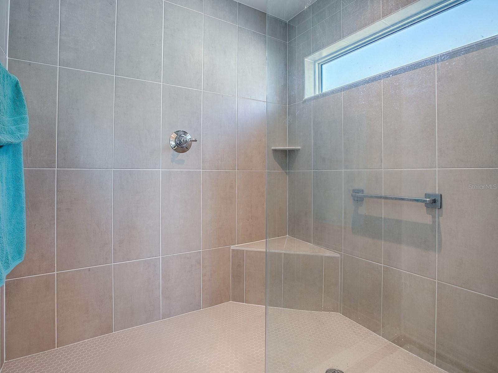 Image 32 of 57 For 1669 Cadorette Drive