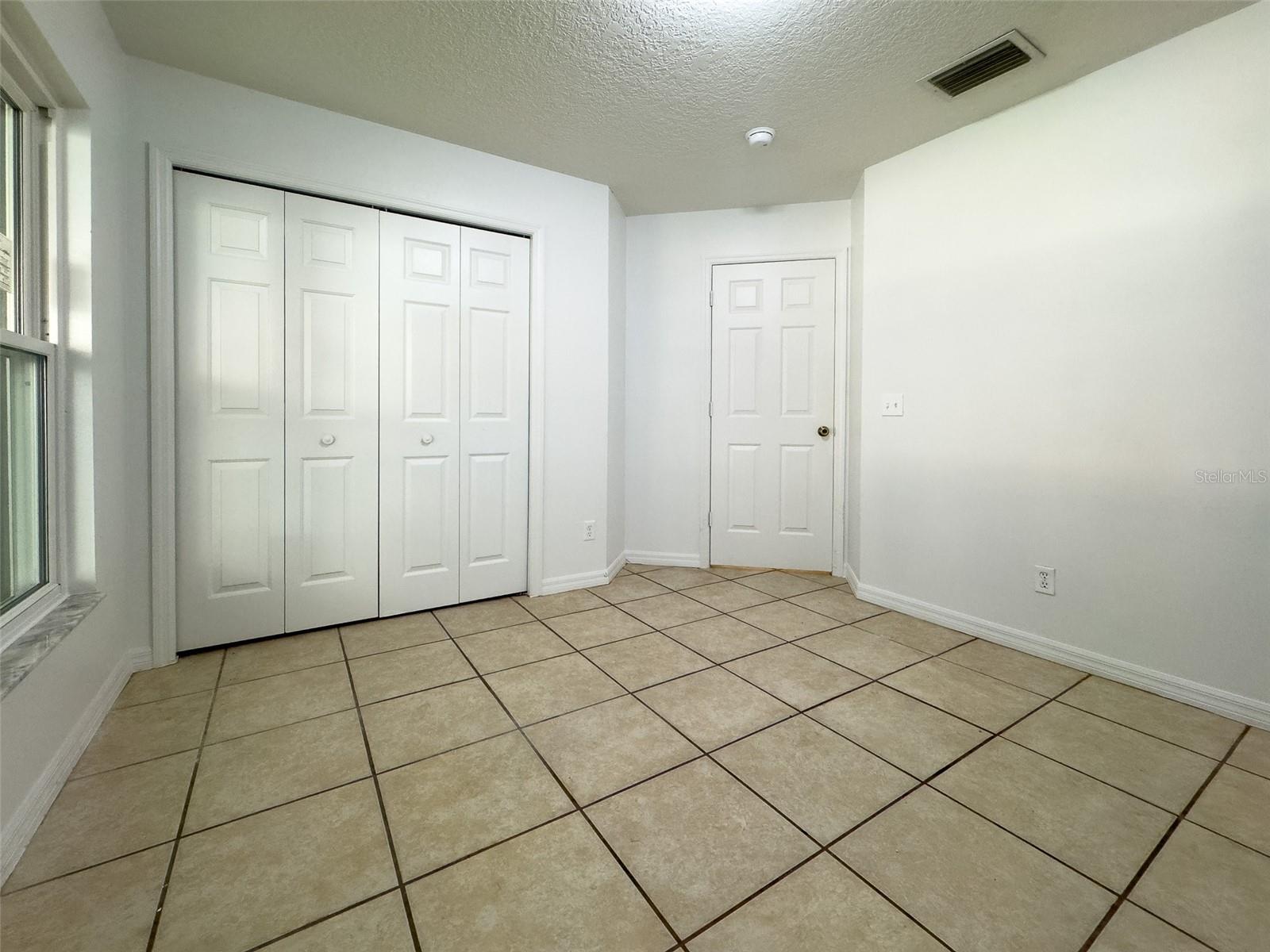 Image 19 of 27 For 1012 Mayfair Street