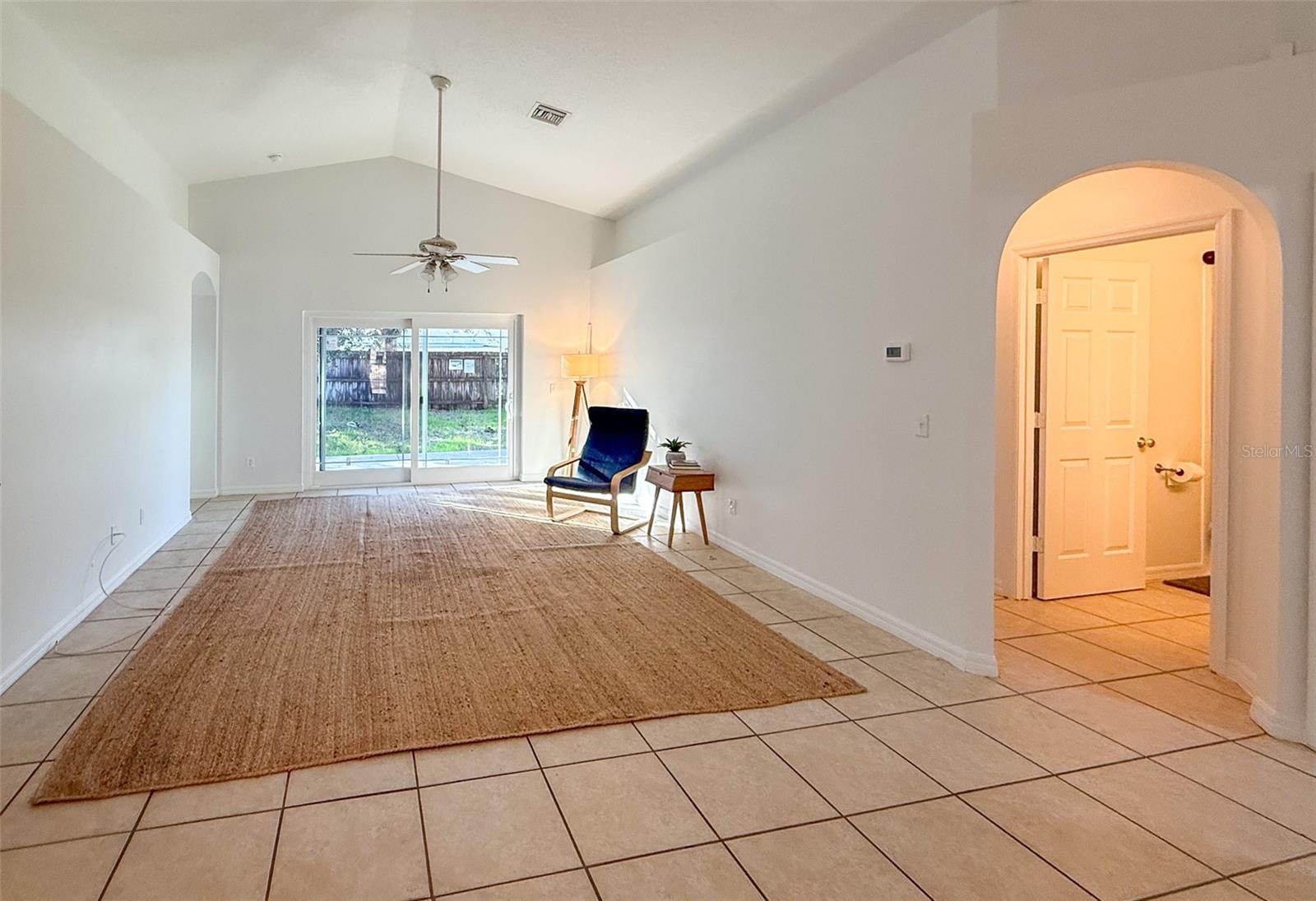 Image 3 of 27 For 1012 Mayfair Street