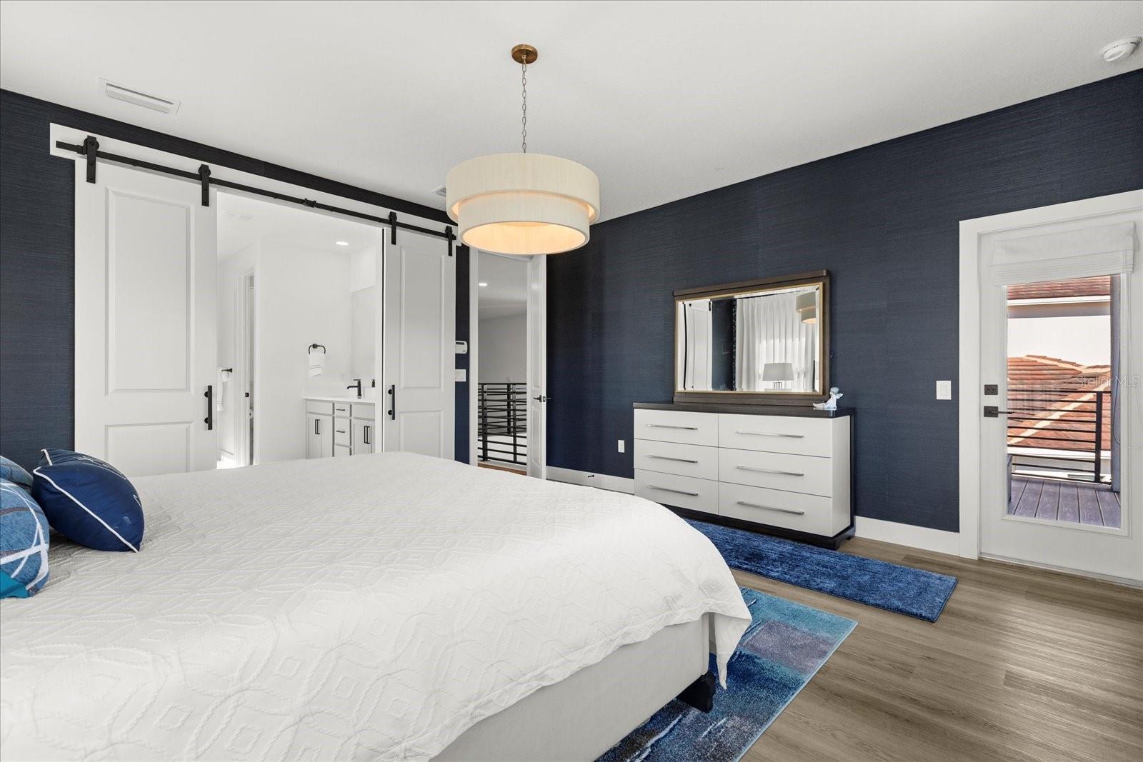 Image 33 of 69 For 16254 Ravenna Court