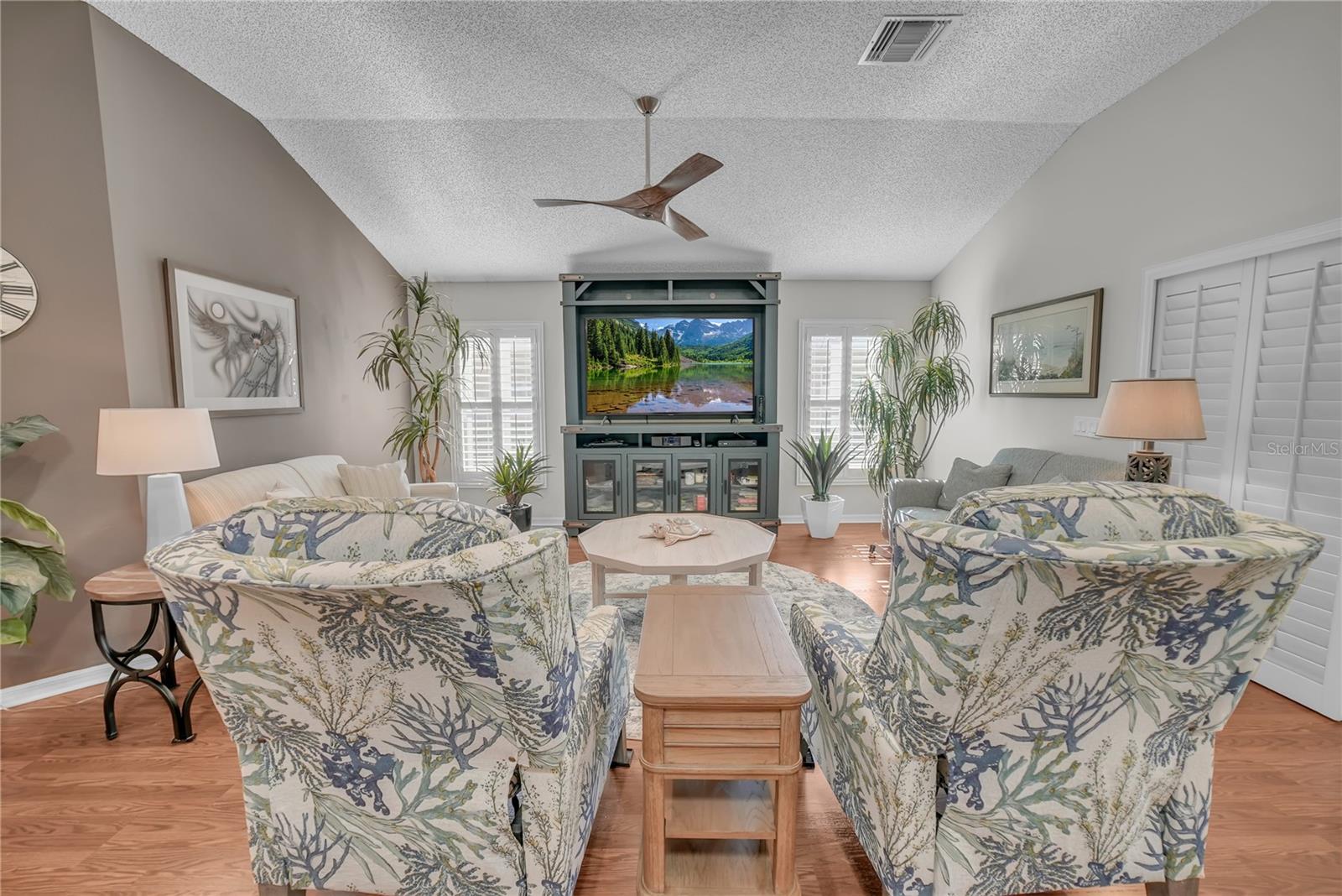 Image 11 of 60 For 7180 172nd Hazelwood Loop