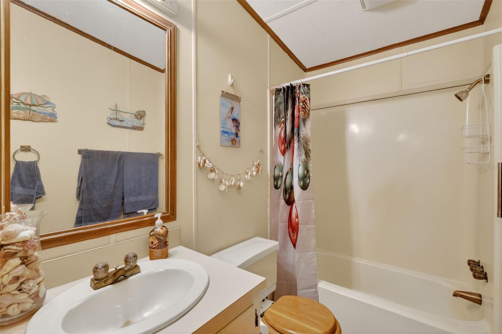 Image 17 of 30 For 11911 Lane Park Road