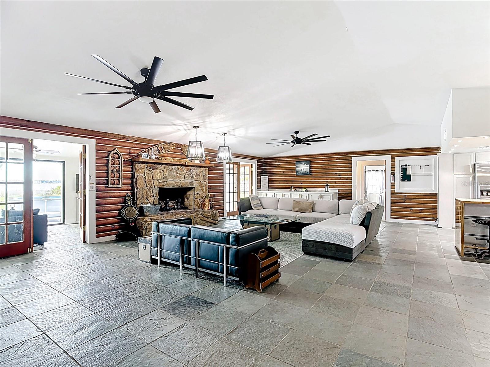 Image 14 of 67 For 741 Lake Reedy Boulevard