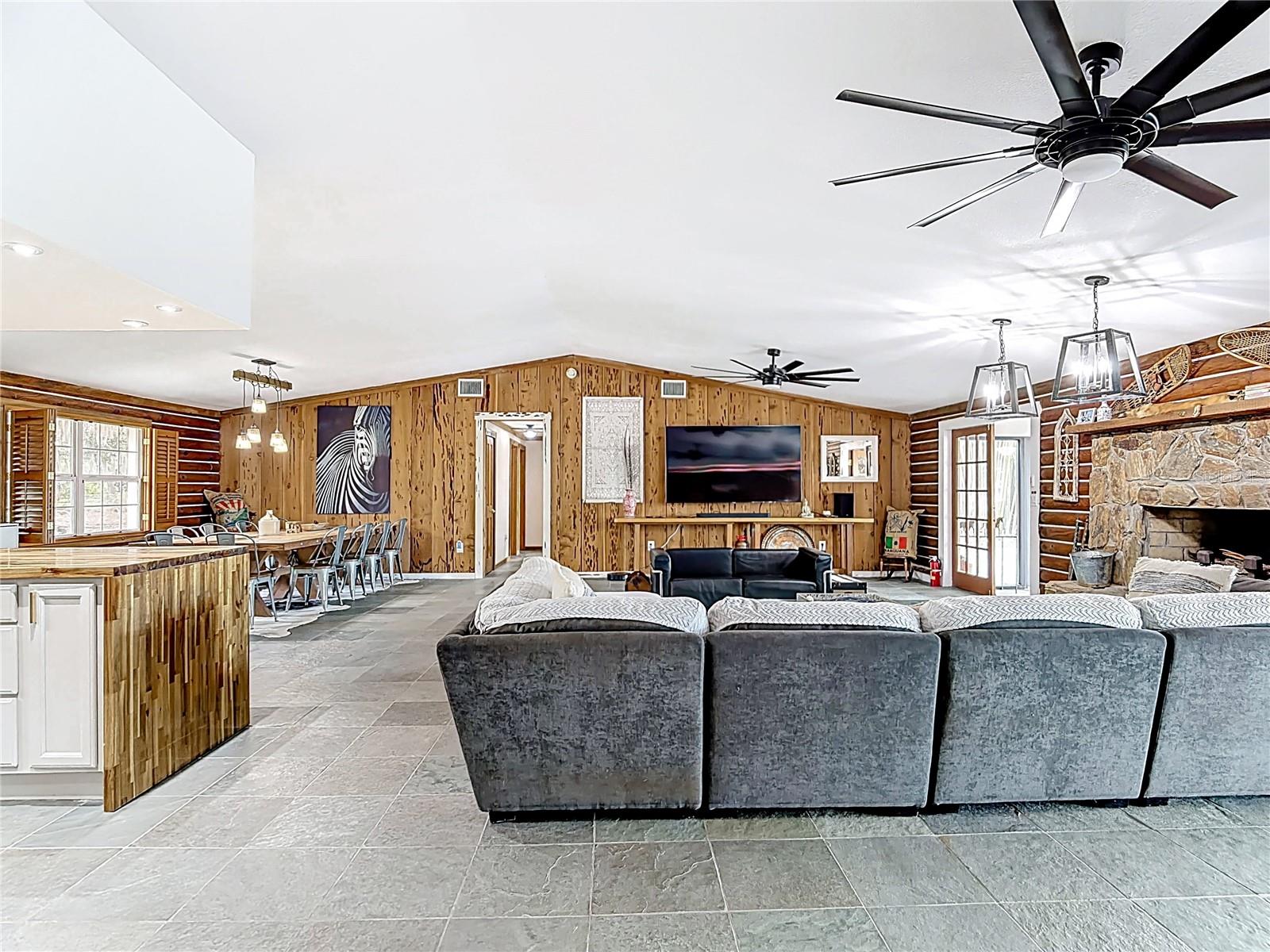 Image 15 of 67 For 741 Lake Reedy Boulevard