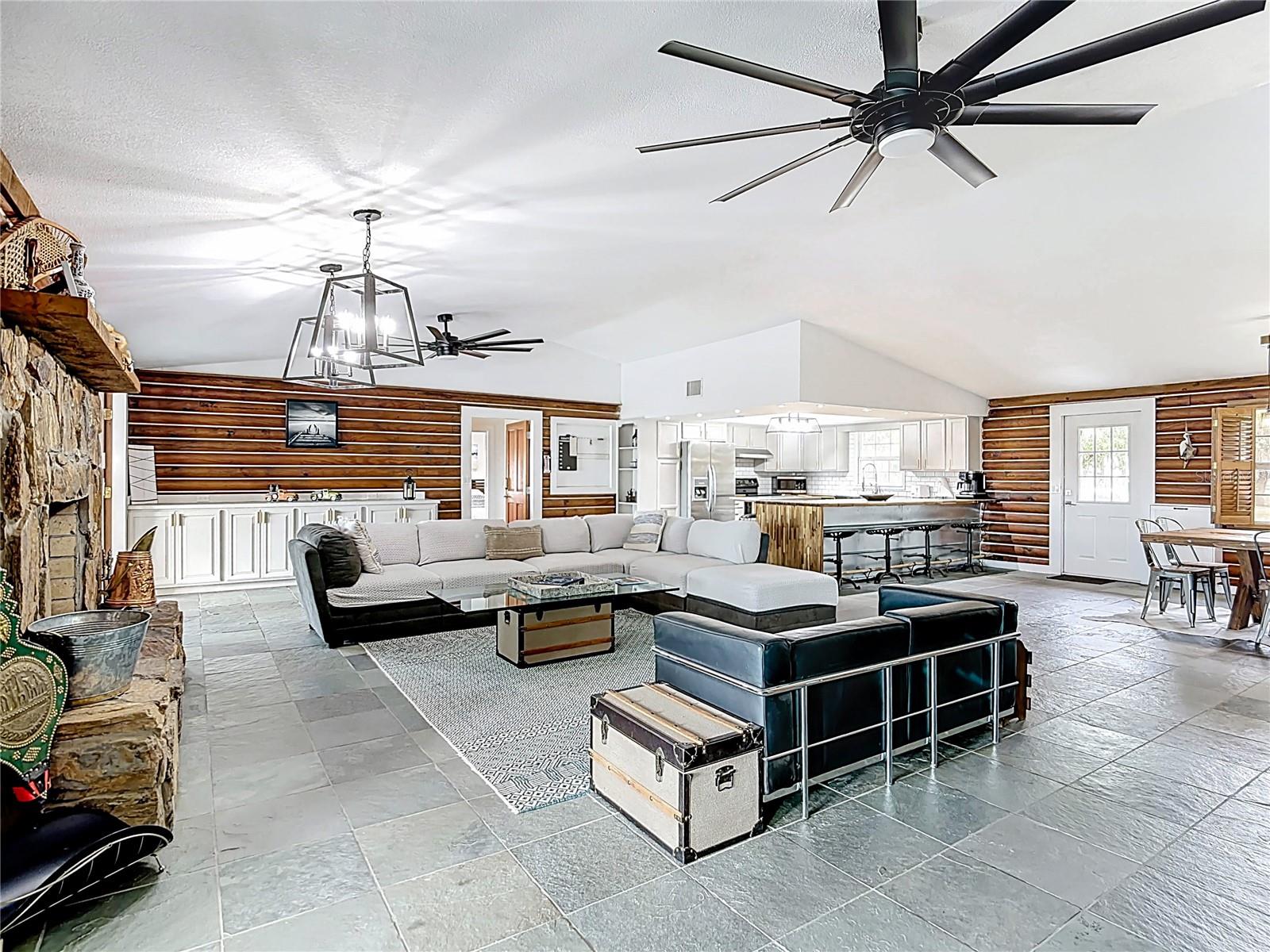 Image 18 of 67 For 741 Lake Reedy Boulevard