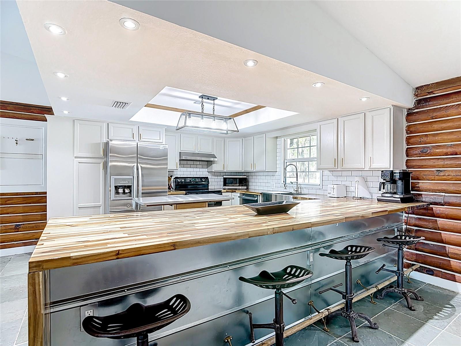 Image 19 of 67 For 741 Lake Reedy Boulevard