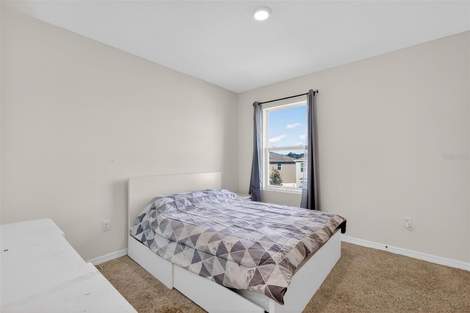 Image 27 of 41 For 11338 Amber Ridge Drive