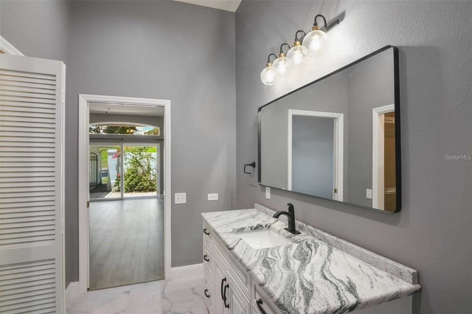 Image 28 of 36 For 6036 Topsail Road