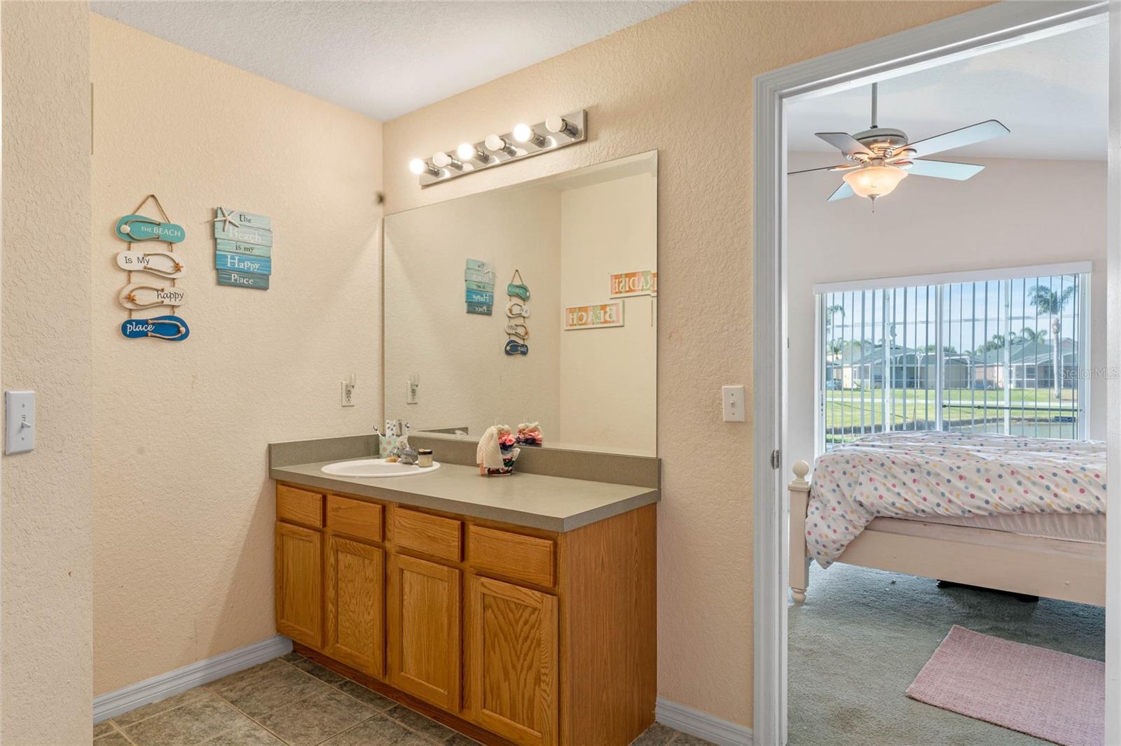 Image 20 of 25 For 233 Reserve Drive