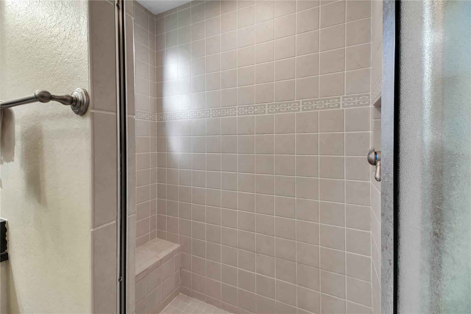 Image 32 of 56 For 17600 88th Covington Circle