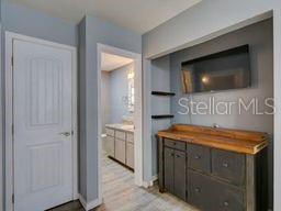 Image 21 of 35 For 1218 Cr 450  