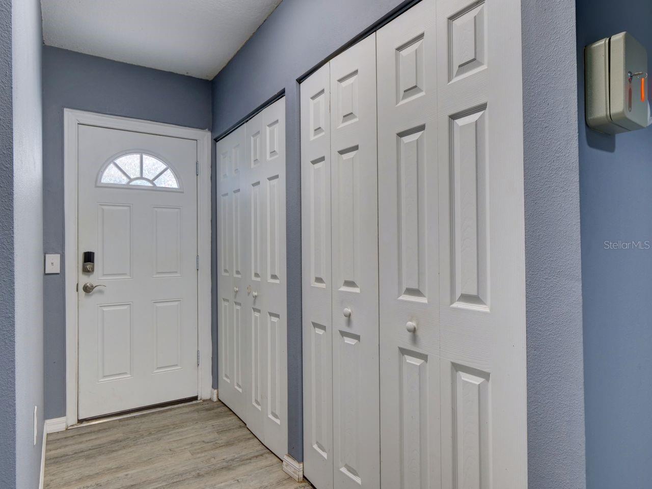 Image 32 of 35 For 1218 Cr 450  