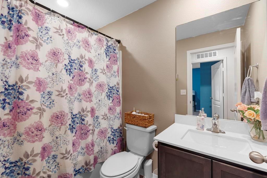 Image 9 of 31 For 440 Kensington View Drive