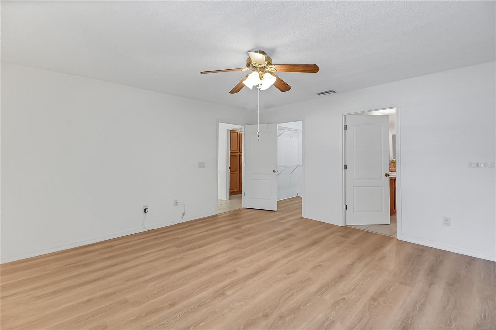 Image 30 of 46 For 1203 Laurel Oak Lane