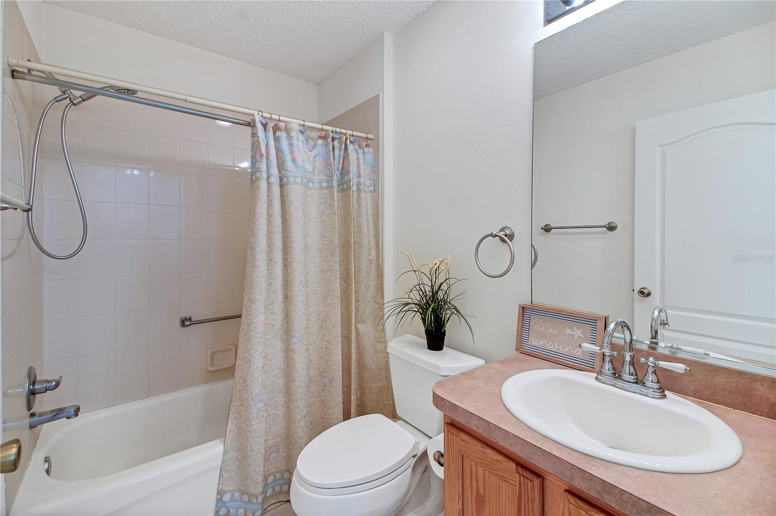 Image 37 of 46 For 1203 Laurel Oak Lane