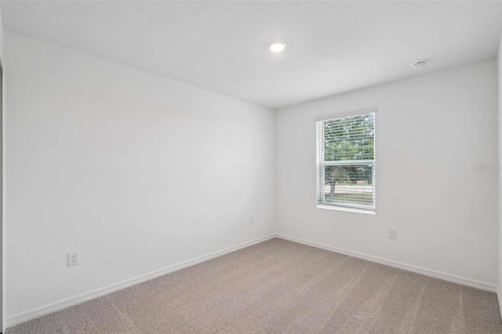 Image 14 of 19 For 7621 Waterscape Drive