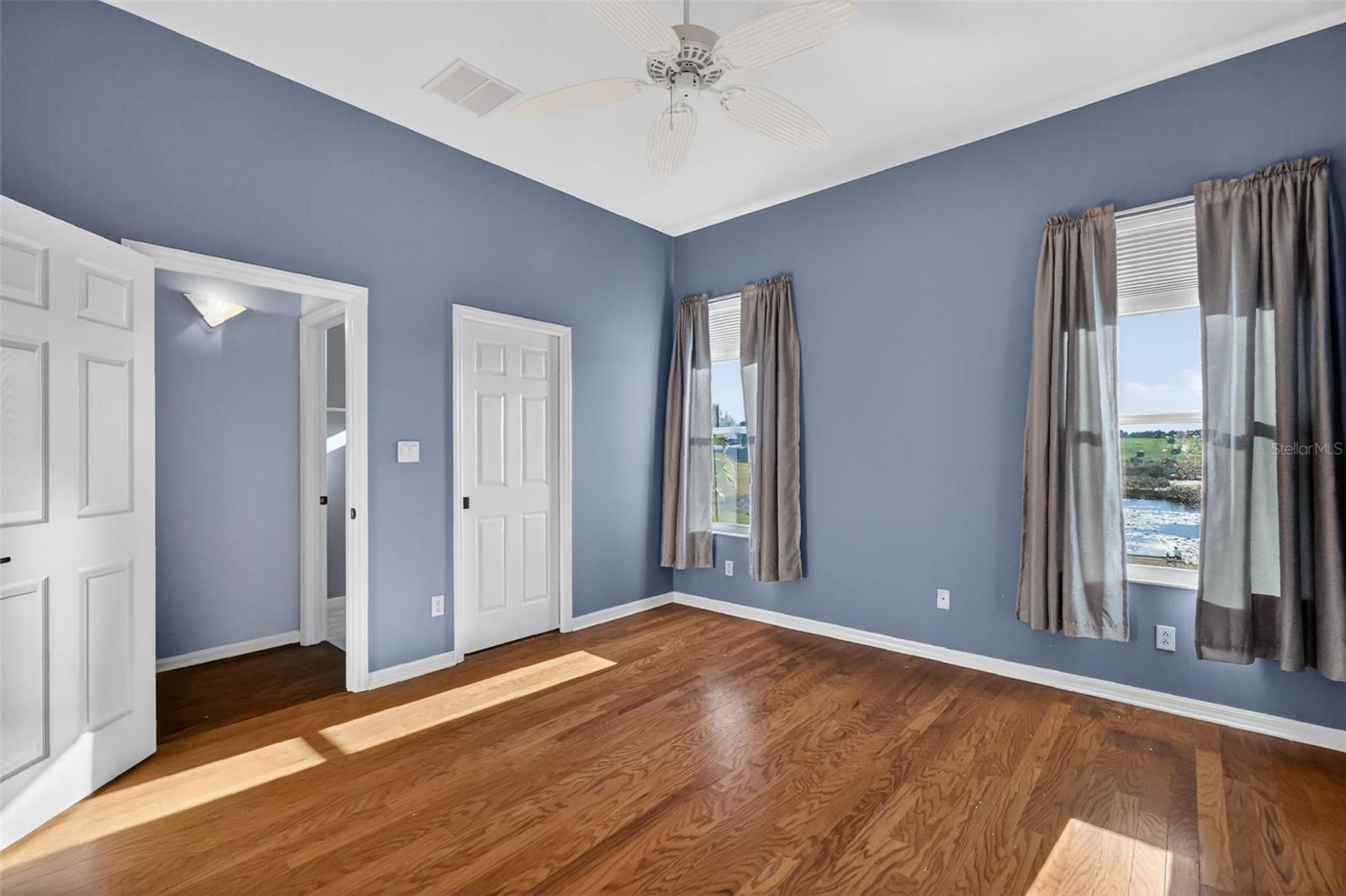 Image 31 of 98 For 25501 Maurepas Lane