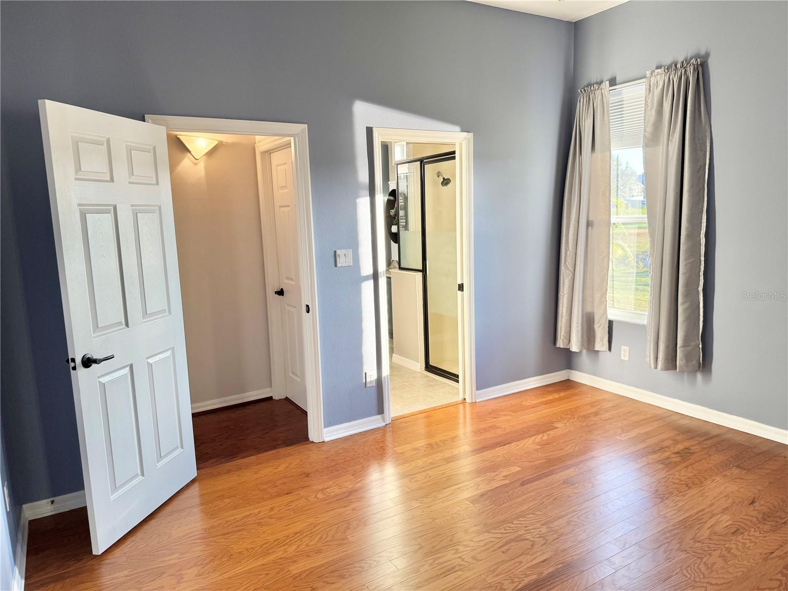 Image 33 of 98 For 25501 Maurepas Lane