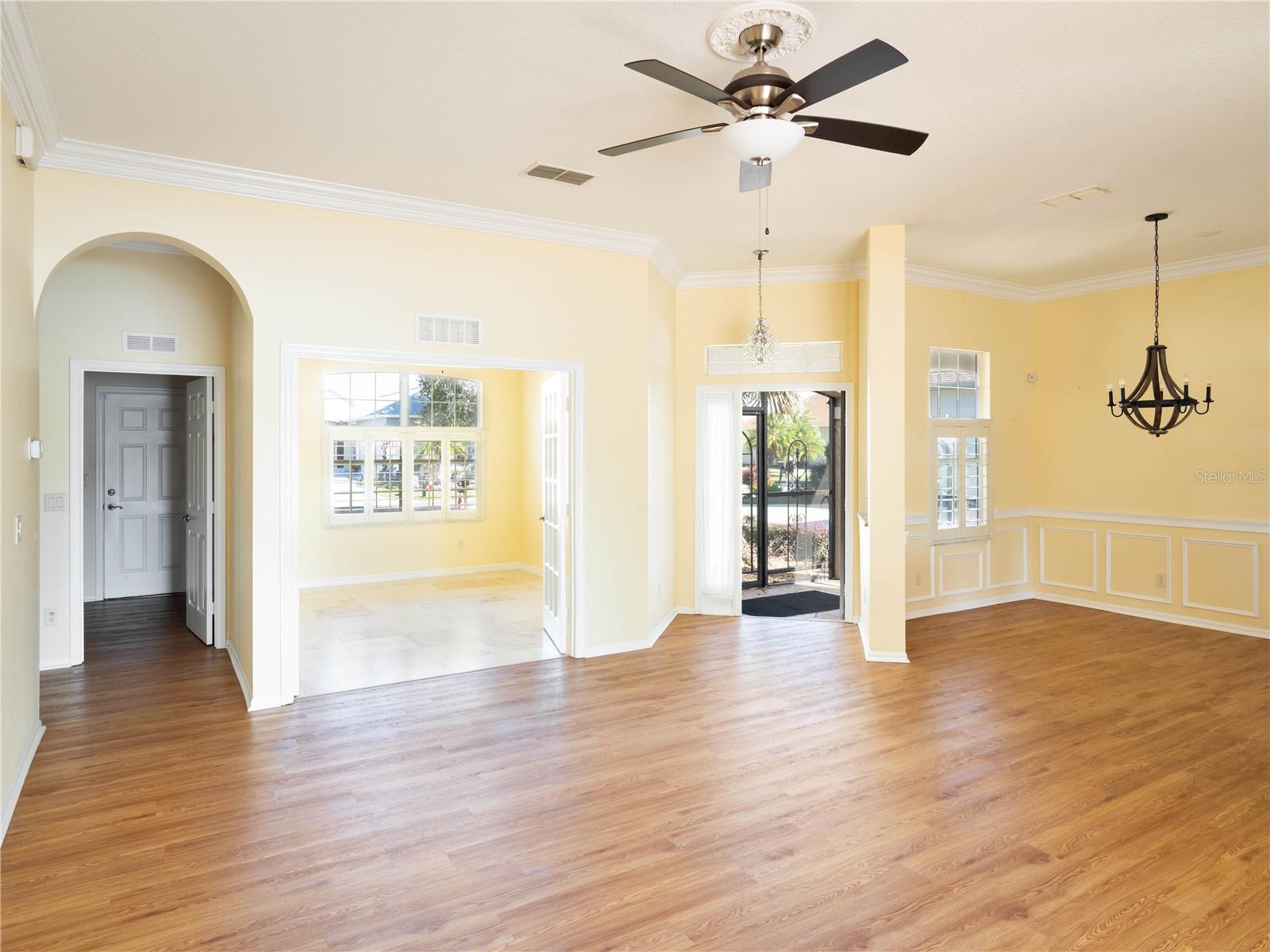 Image 13 of 25 For 12104 178th Street