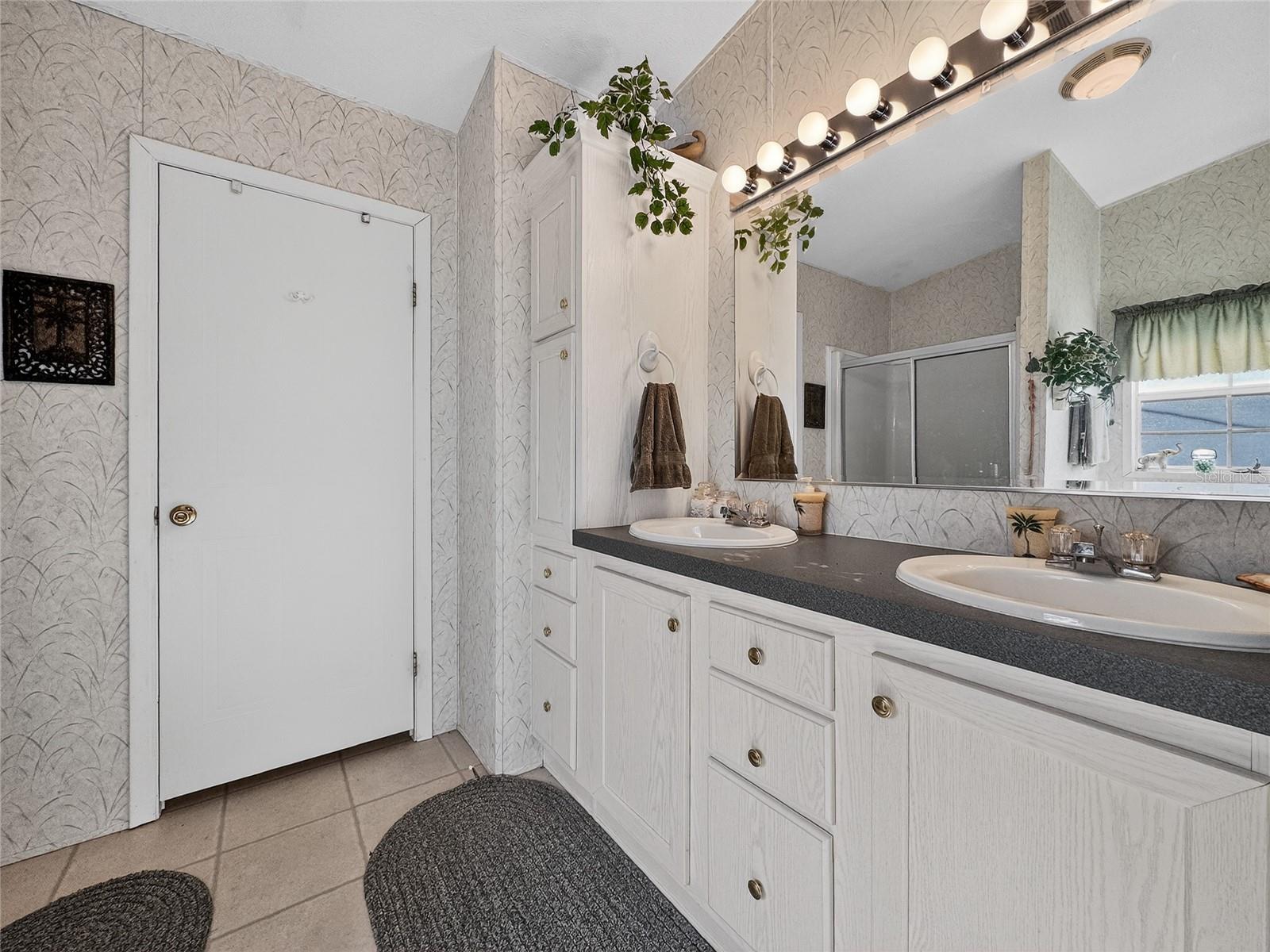 Image 15 of 31 For 14150 95th Avenue