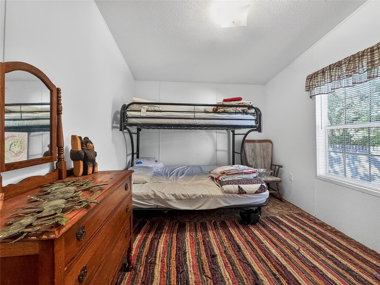 Image 22 of 31 For 14150 95th Avenue