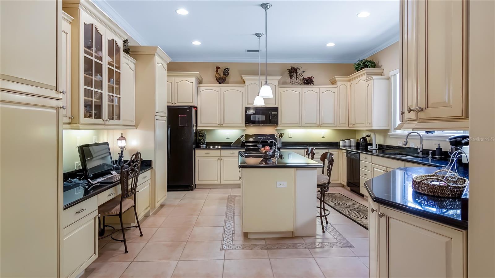 Image 16 of 62 For 10336 Lake Louisa Road