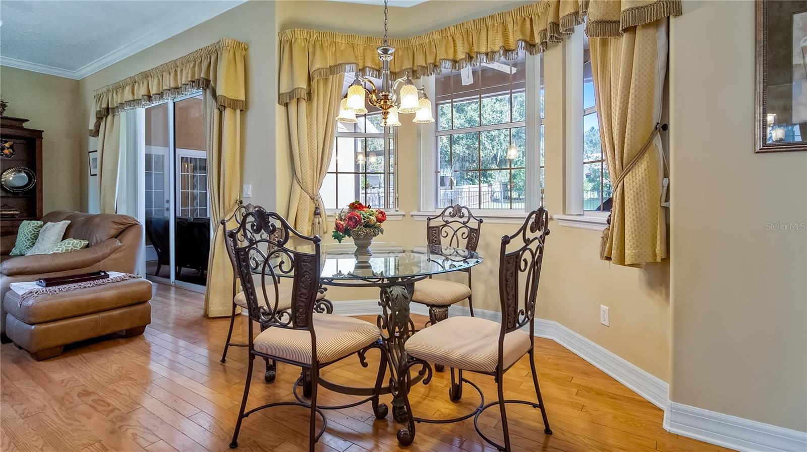 Image 20 of 62 For 10336 Lake Louisa Road