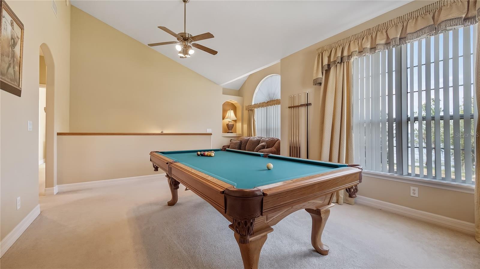 Image 33 of 62 For 10336 Lake Louisa Road